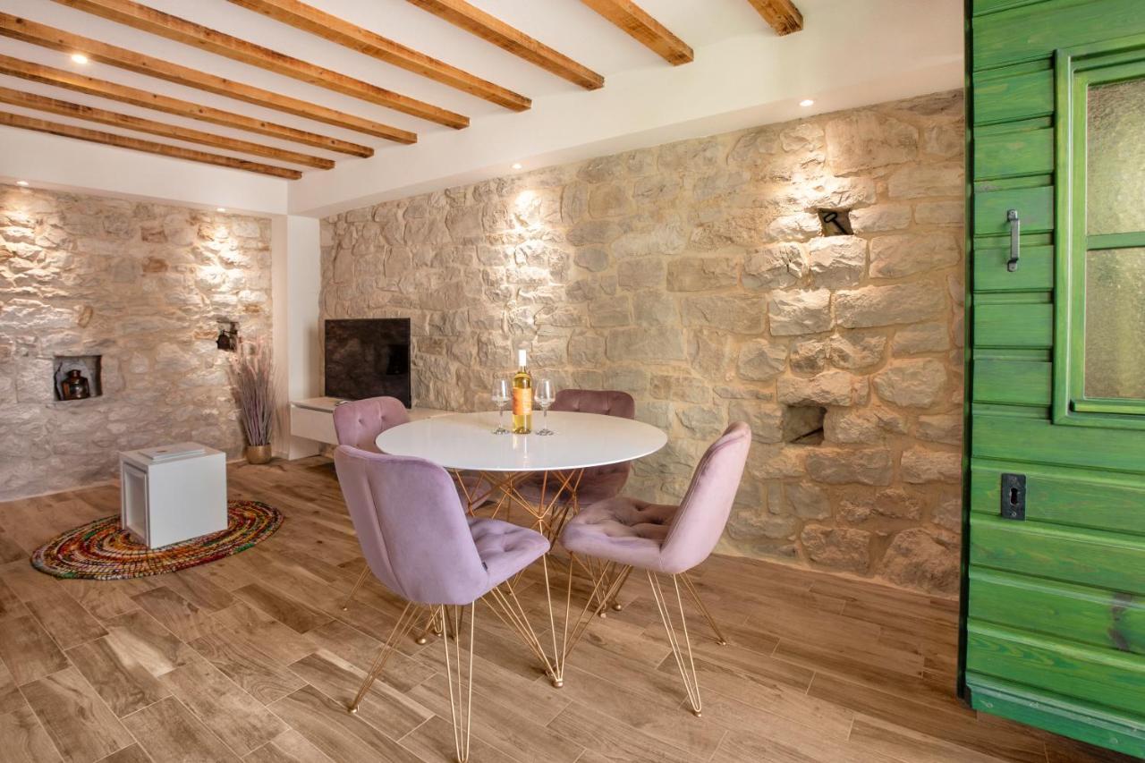 فيلا Old Stone House Gp بودْسْتغانا المظهر الخارجي الصورة