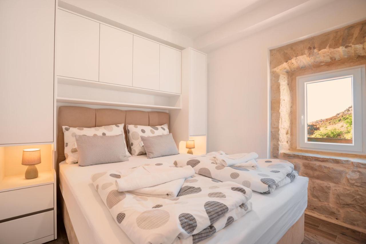 فيلا Old Stone House Gp بودْسْتغانا المظهر الخارجي الصورة