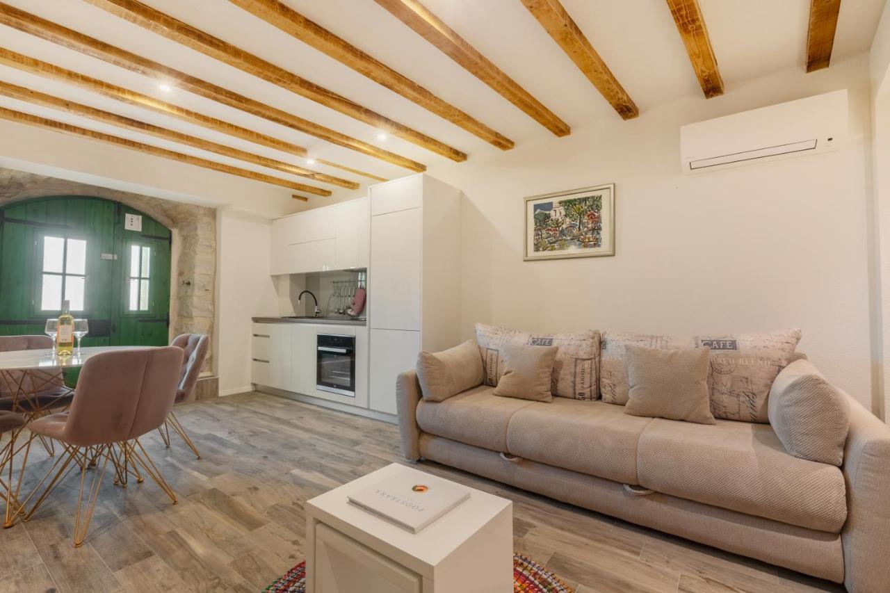 فيلا Old Stone House Gp بودْسْتغانا المظهر الخارجي الصورة